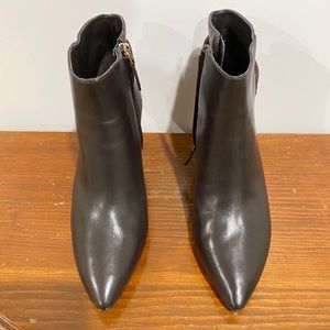 DARK BROWN ANKLE BOOTS